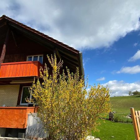 Naturnahe Familienwohnung Ruschegg Exterior foto